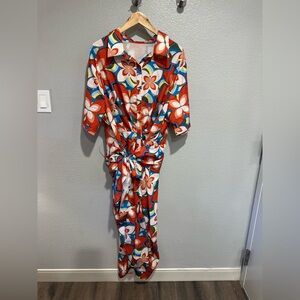 Floral Patterned Dress with Knot Detail